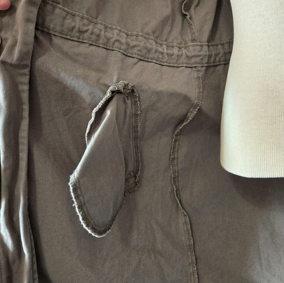 GESVAGES Premium Collection Frida Kahlo Embroidered Olive Green Jacket. Size Med - Picture 9 of 15